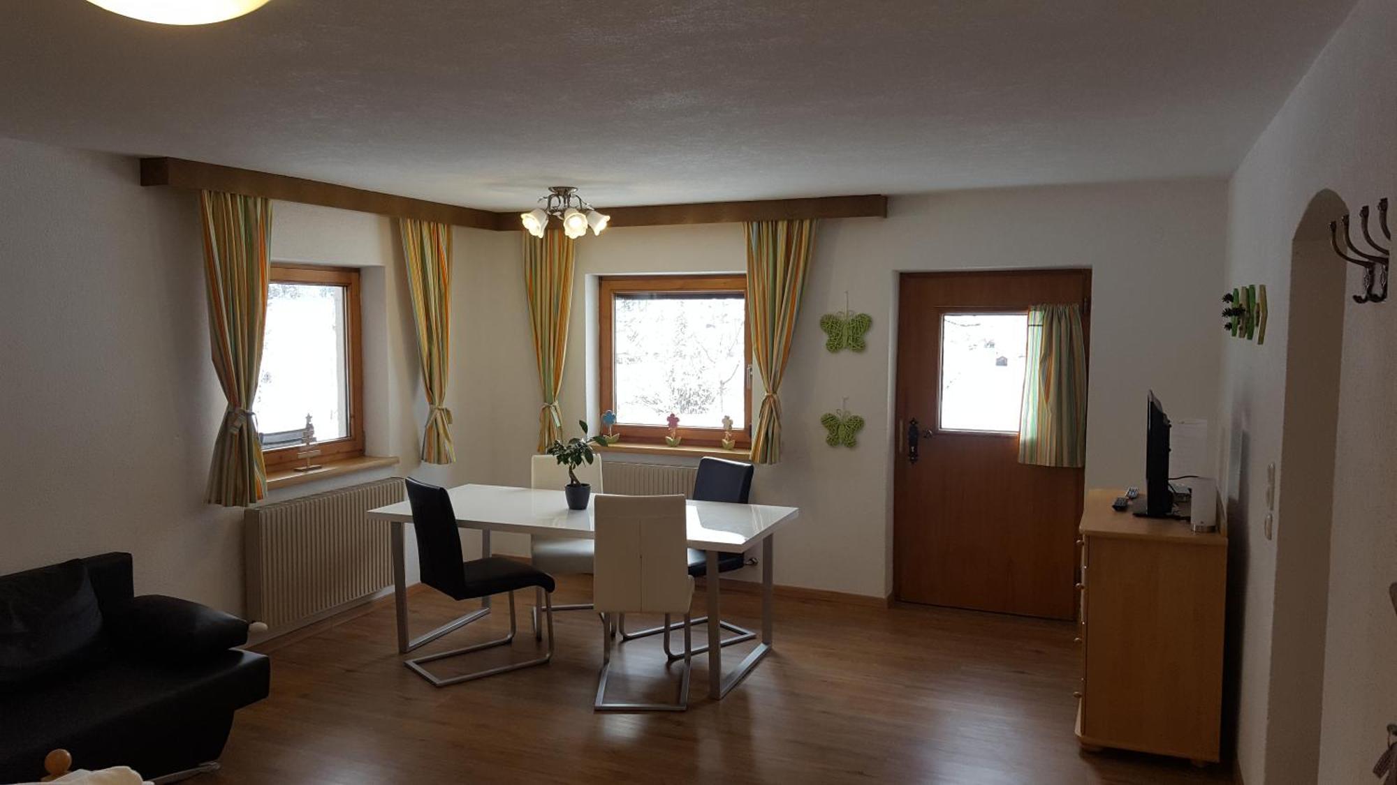 Apartment Gastehaus Hauser Bach (Tyrol)