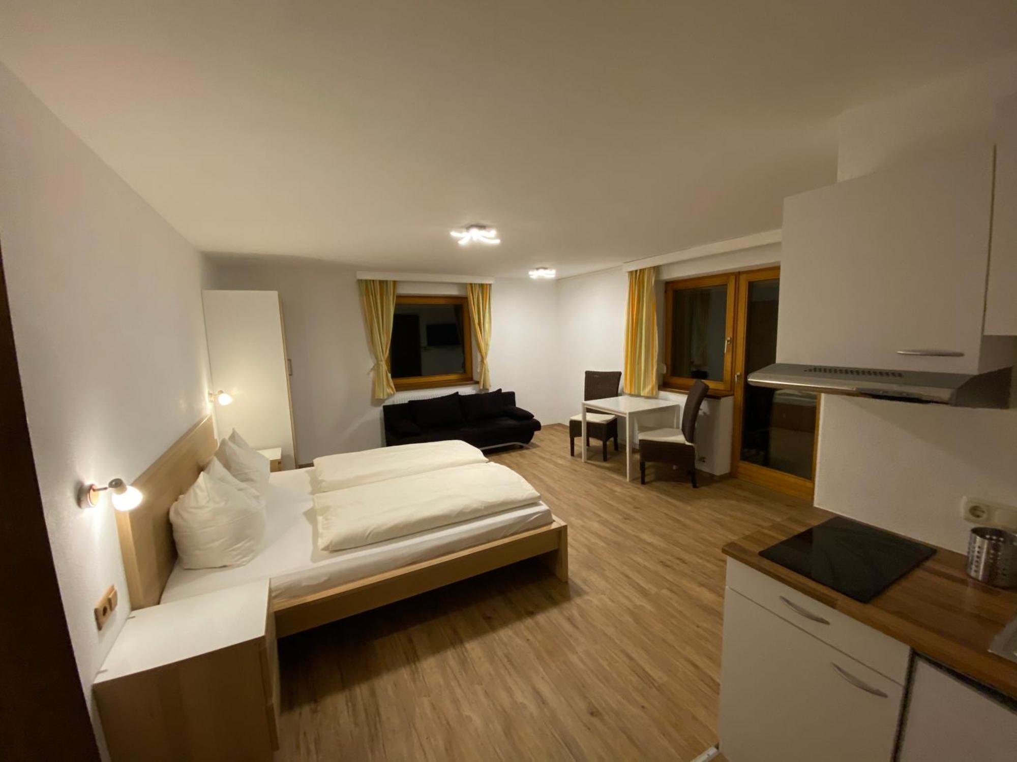 Gastehaus Hauser Apartment